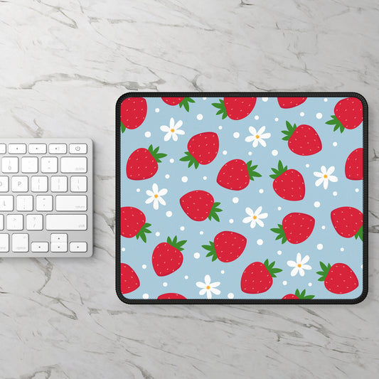 Skyberry Daisy Mouse Pad