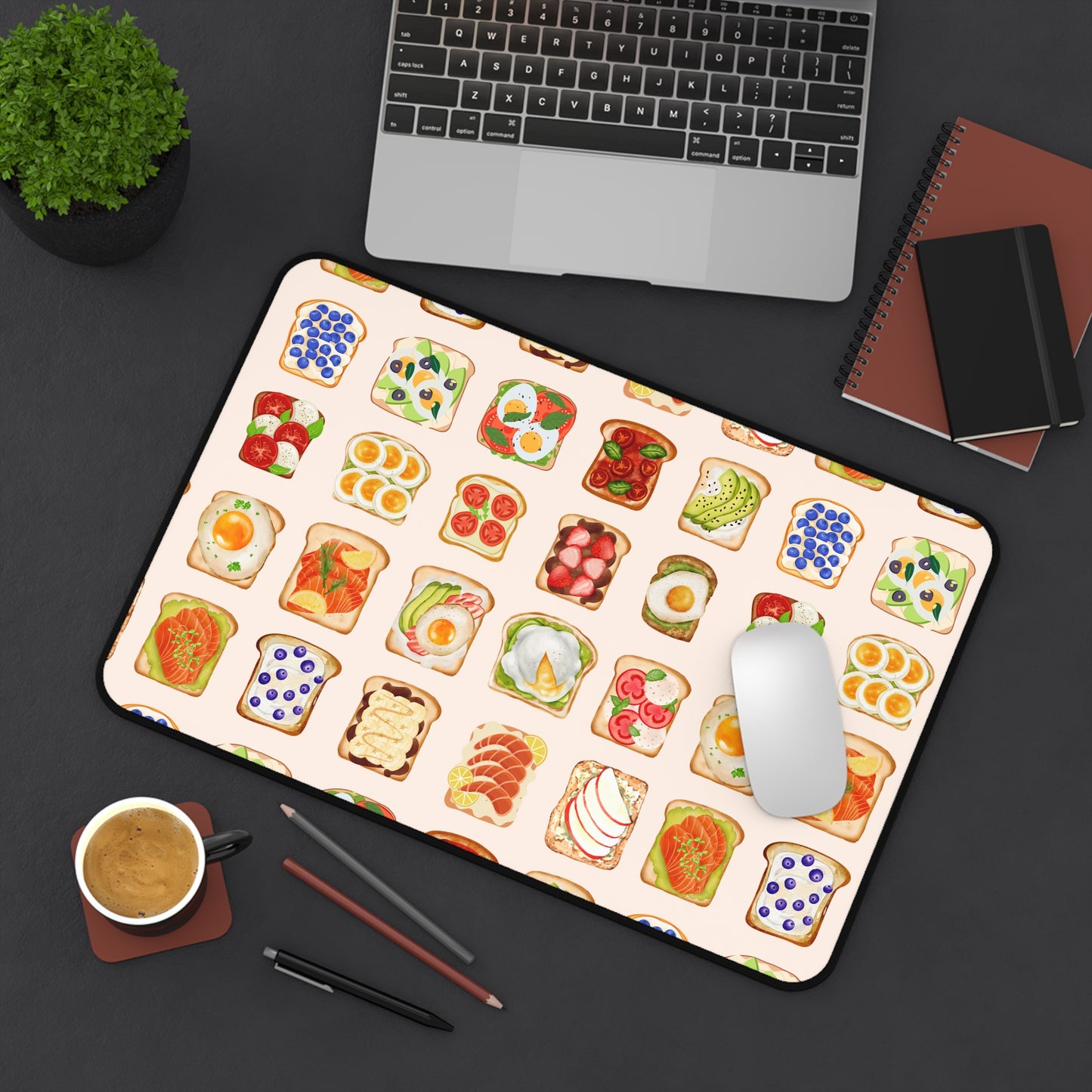 Toasty-chan Desk Mat