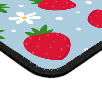 Skyberry Daisy Mouse Pad