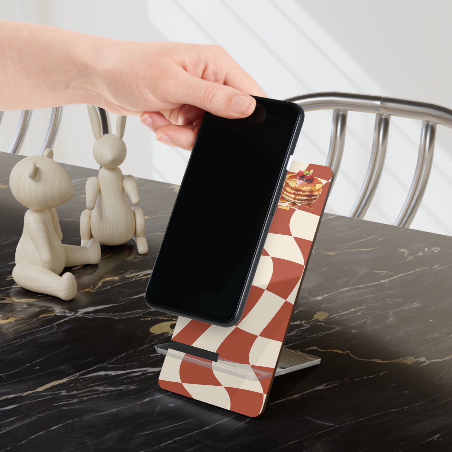 Flippin’ Pancakes Smartphone Stand